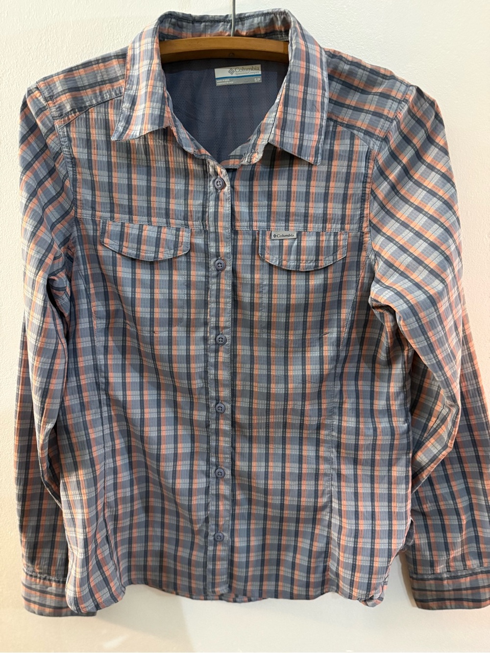 Columbia Men's Hiking Gray and Orange Plaid Long Sleeve Button-Down Shirt